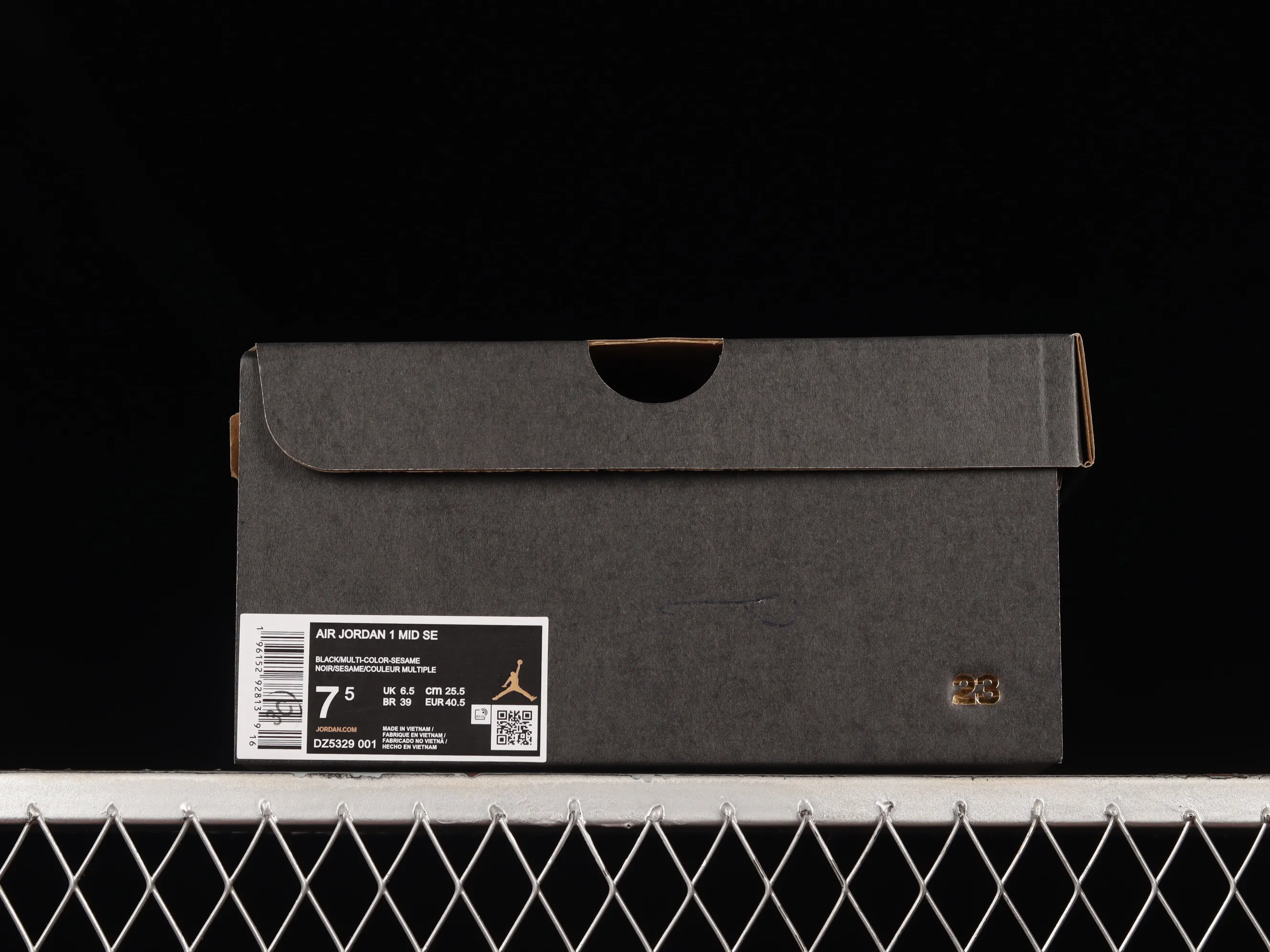 All categories Air Jordan Jordan series basketball shoes Air Jordan 1 Mid Air Jordan 1 Mid "Tartan Swoosh" AJ1 Qiao 1 plaid skirt Zhongbang basketball shoes DZ5329-001